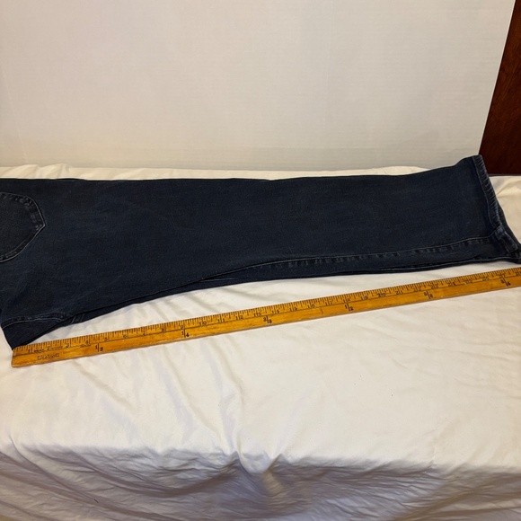 Lee Extreme Motion Jeans Mens 34x30 MVP Athletic Fit Tapered Leg Performance - Picture 4 of 11